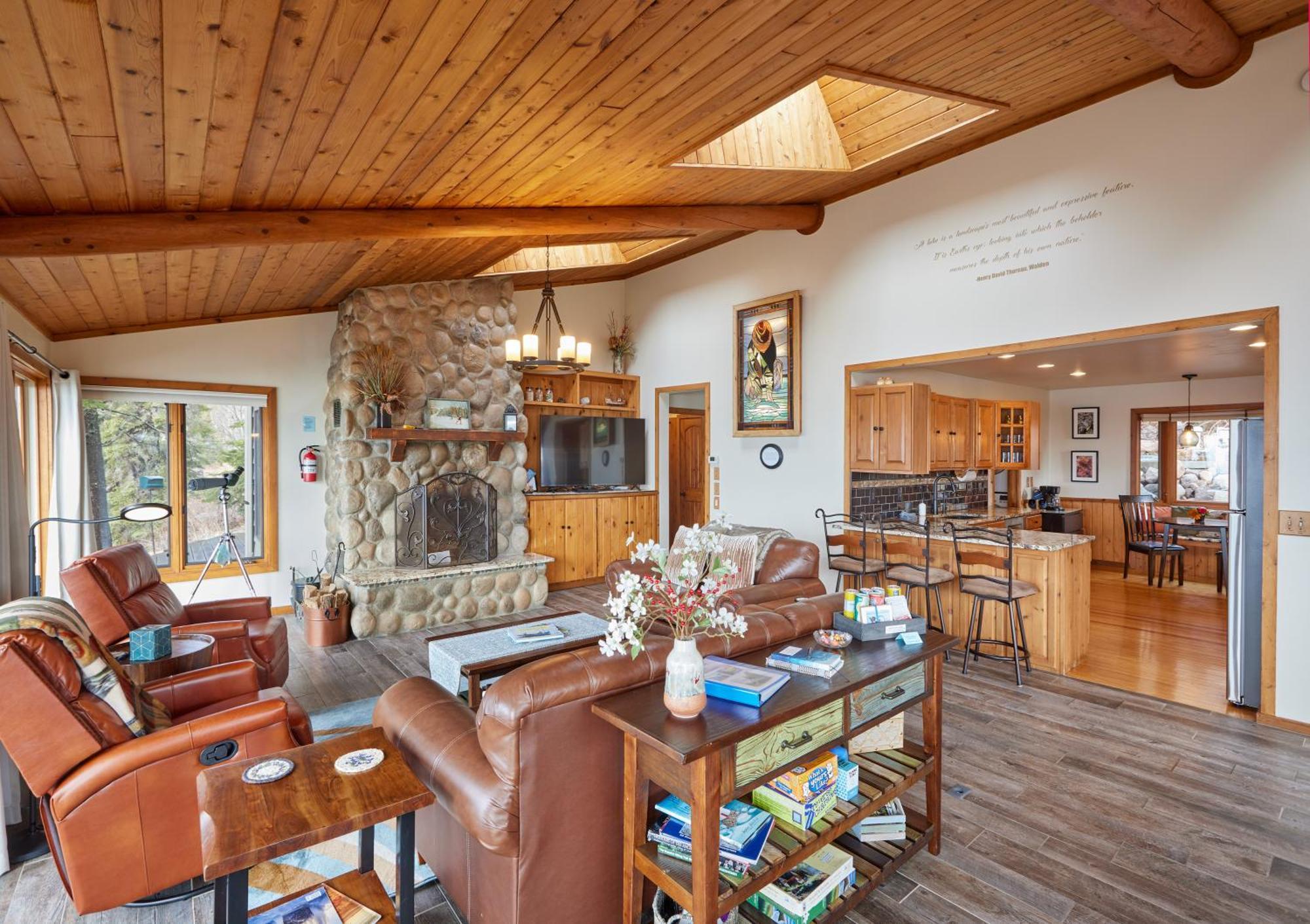 Reflections Cabin On Lake Superior - Near Lutsen Schroeder Exterior photo